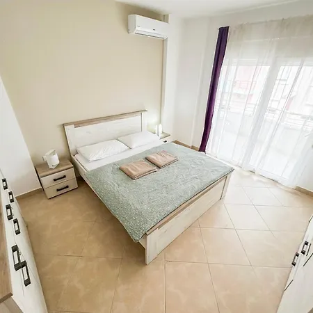 Apartment Azure Pearl Haven B83