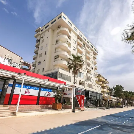 Apartment Azure Pearl Haven B83