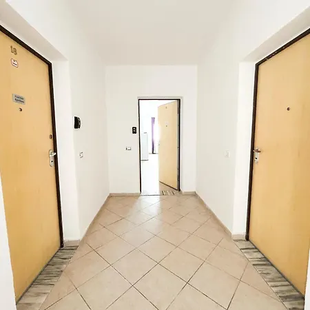 Apartment Azure Pearl Haven B83 Durrës